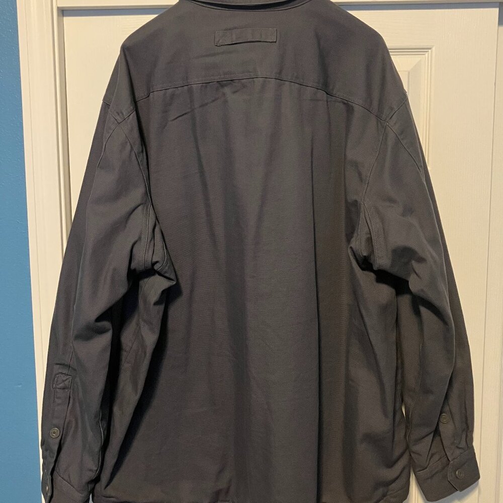Nice "Shirt Jac" from Duluth Trading Co. - Picture 2 of 4